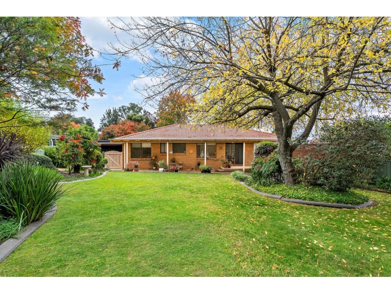49 Barnard Circuit, Florey ACT 2615