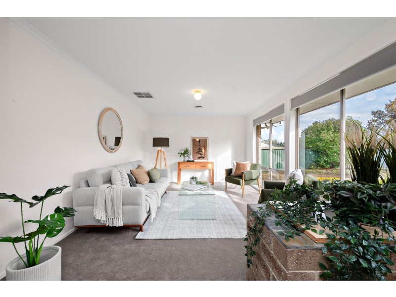 66 House Circuit, Banks ACT 2906