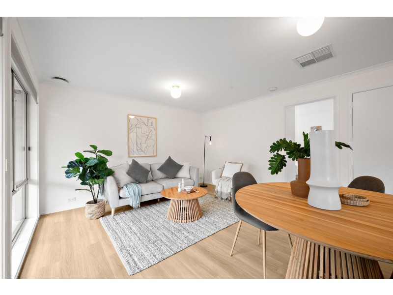 66 House Circuit, Banks ACT 2906