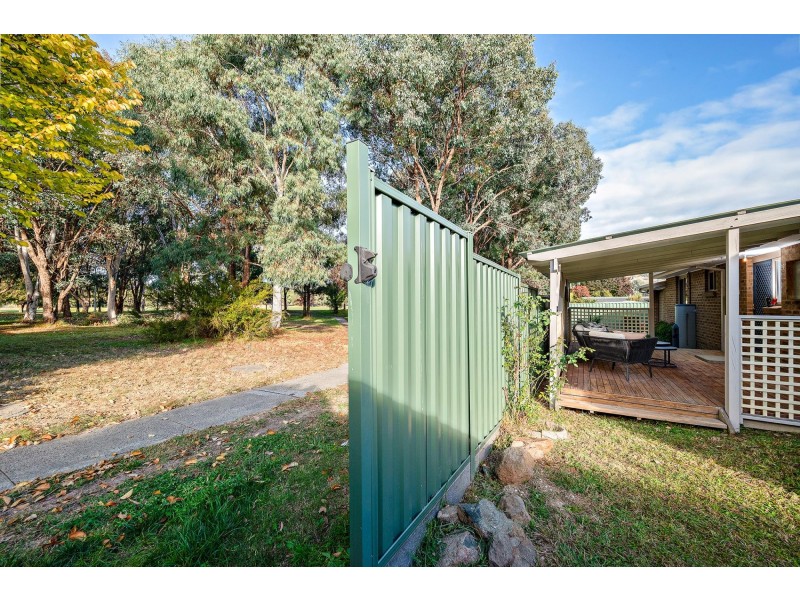 66 House Circuit, Banks ACT 2906