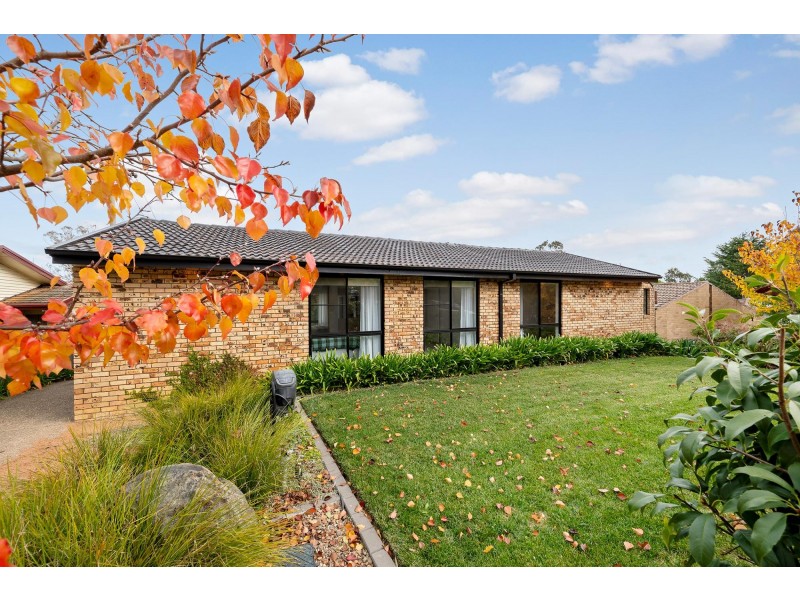 9 Sampson Close, Melba ACT 2615