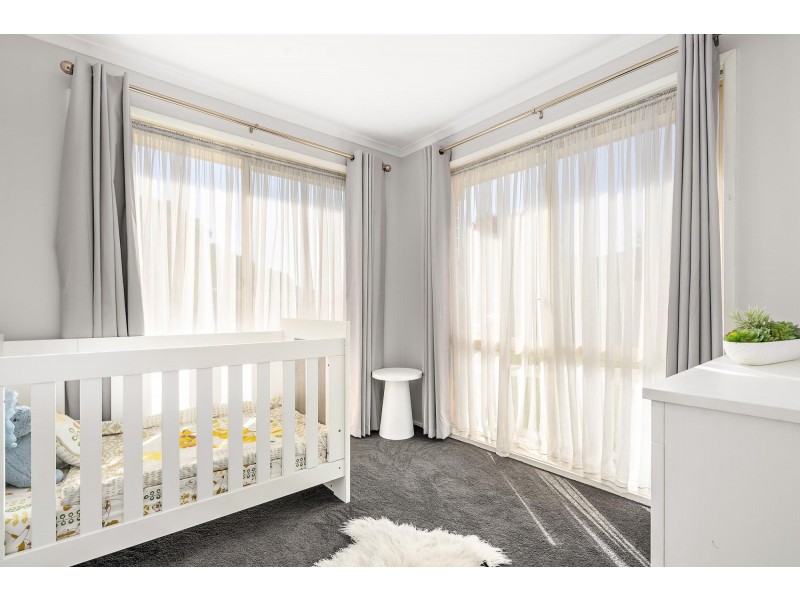 5 Matzek Place, Dunlop ACT 2615