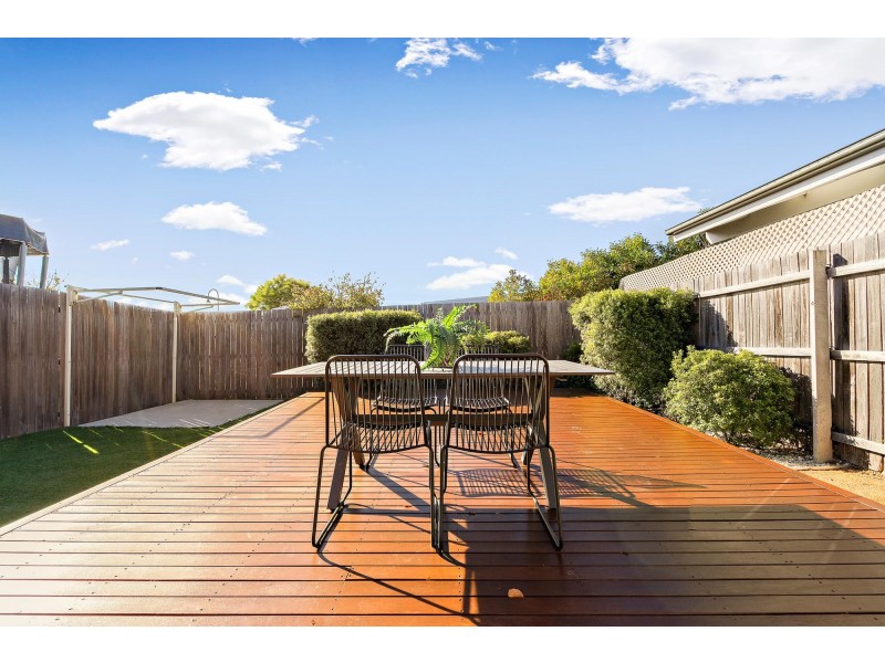 28 Audrey Cahn Street, Macgregor ACT 2615