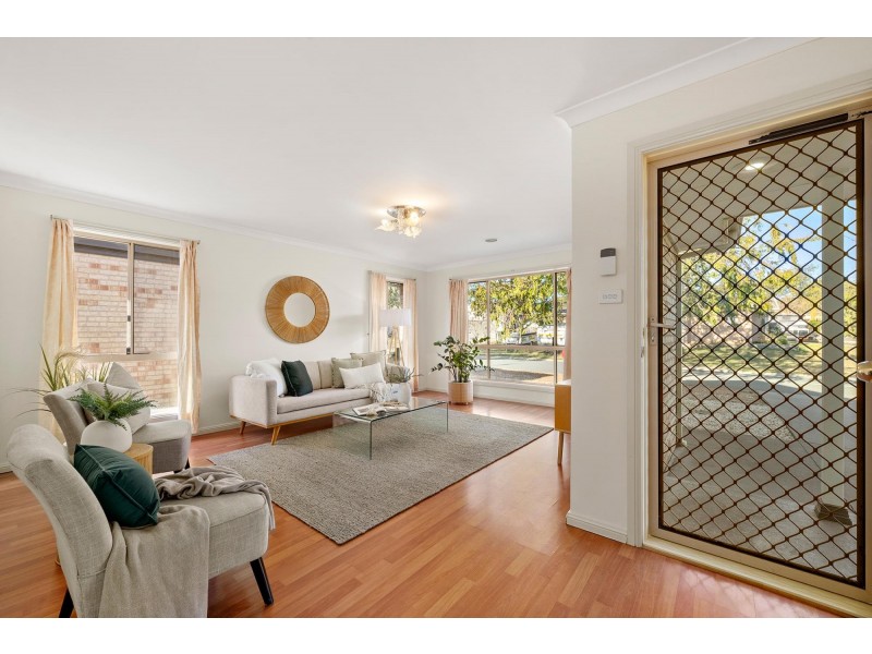 19 Mary Hall Circuit, Dunlop ACT 2615