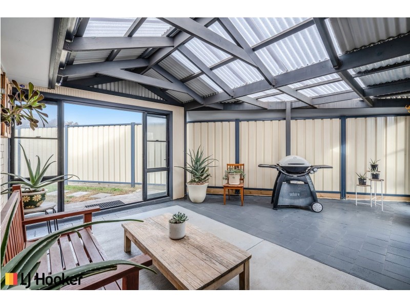 21 Rag Holmes Street, Macgregor ACT 2615
