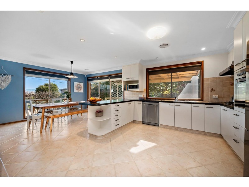 18 Gurr Street, Calwell ACT 2905