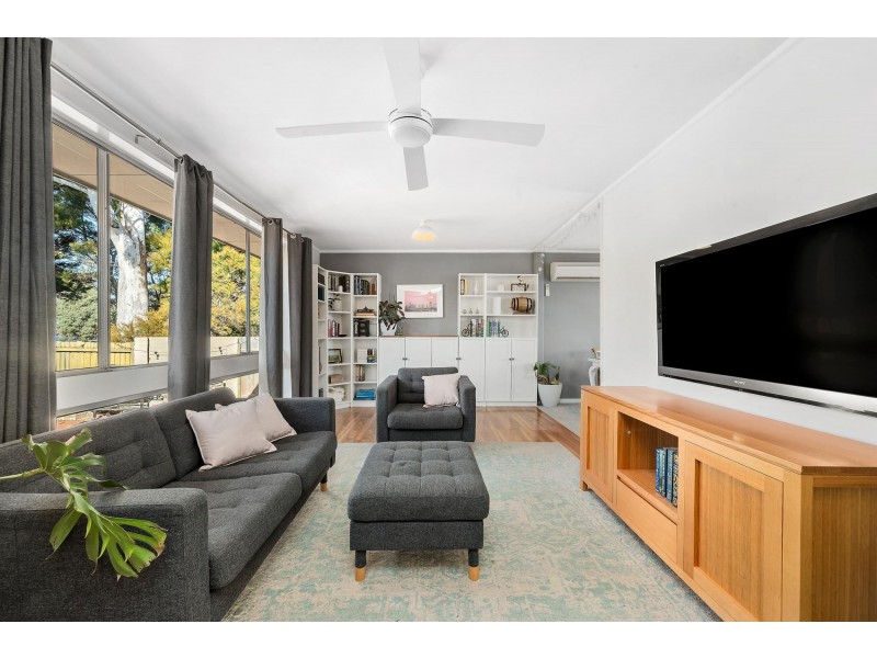 9 Rolland Place, Flynn ACT 2615