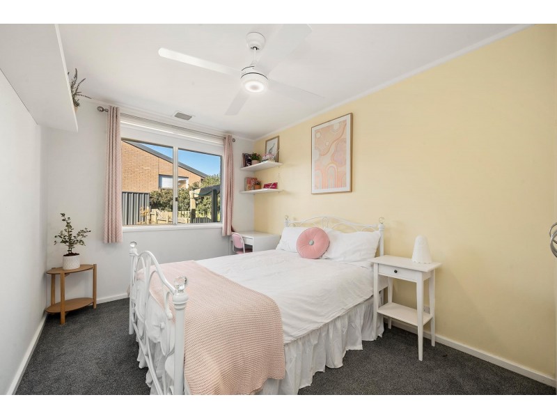 9 Rolland Place, Flynn ACT 2615