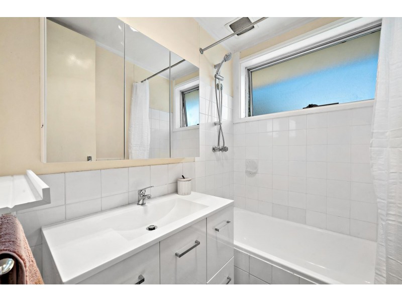 9 Rolland Place, Flynn ACT 2615