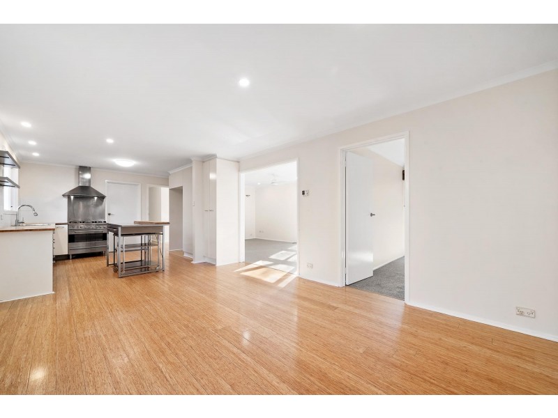 2 Somerville Street, Spence ACT 2615