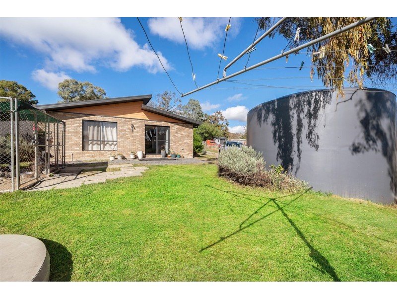 48 Queen Street, Binalong NSW 2584
