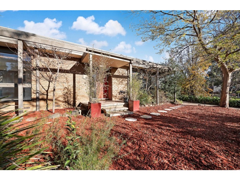 2 Somerville Street, Spence ACT 2615