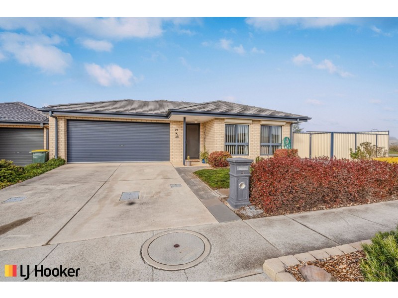 21 Rag Holmes Street, Macgregor ACT 2615