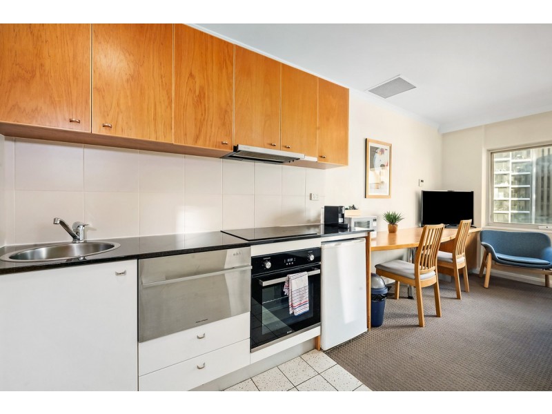 712/2 Akuna Street, Canberra ACT 2600