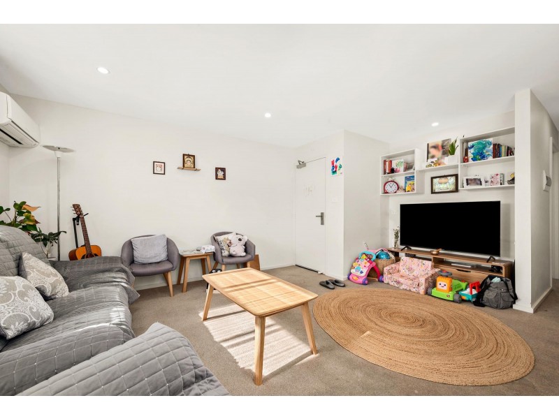 7/52 Jeff Snell Crescent, Dunlop ACT 2615