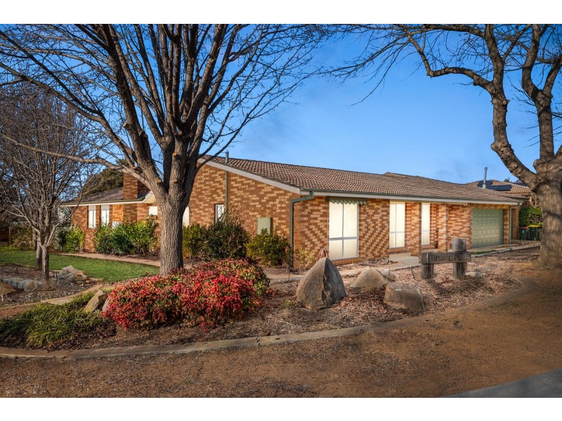 1 Mudge Place, Mckellar ACT 2617