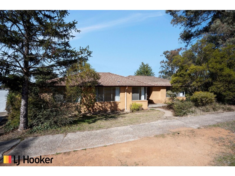82 Badenoch Cres, Evatt ACT 2617