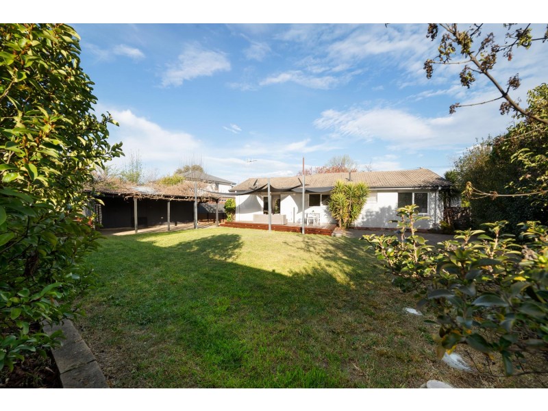 13 Banfield Street, Downer ACT 2602