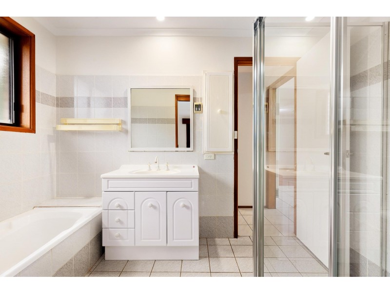 23 Ironbark Crescent, Banks ACT 2906