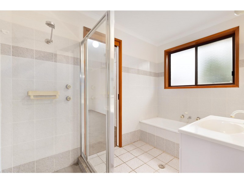 23 Ironbark Crescent, Banks ACT 2906