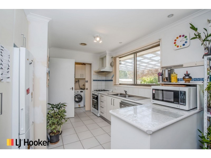 2 Macfarlan Place, Latham ACT 2615