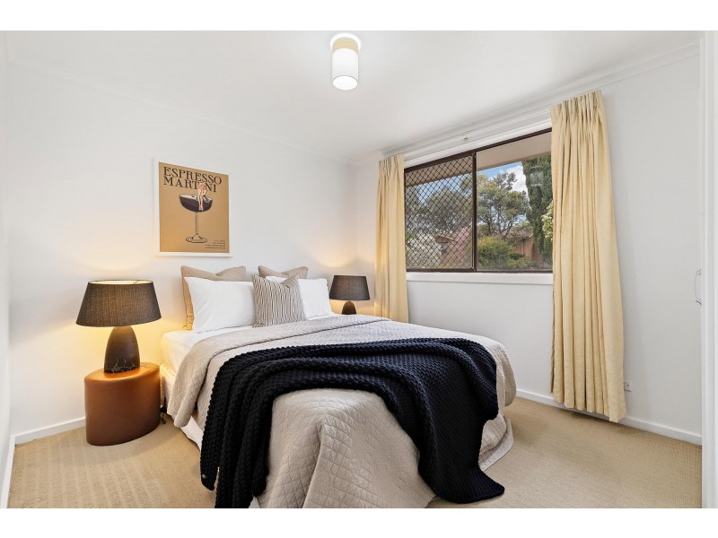 14 Schaffer Place, Charnwood ACT 2615