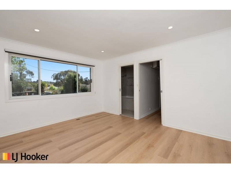 278 Southern Cross Drive, Macgregor ACT 2615