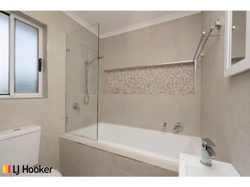 278 Southern Cross Drive, Macgregor ACT 2615