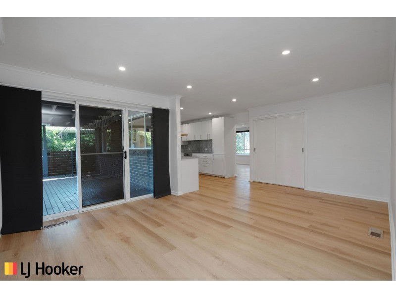 278 Southern Cross Drive, Macgregor ACT 2615