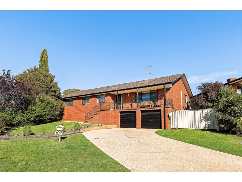 8 Cunningham Street, Karabar NSW 2620