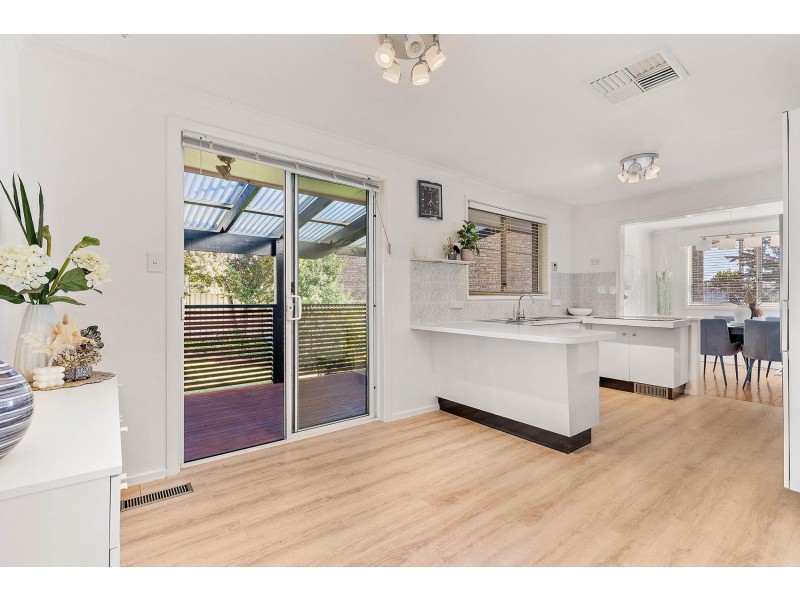 8 Cunningham Street, Karabar NSW 2620