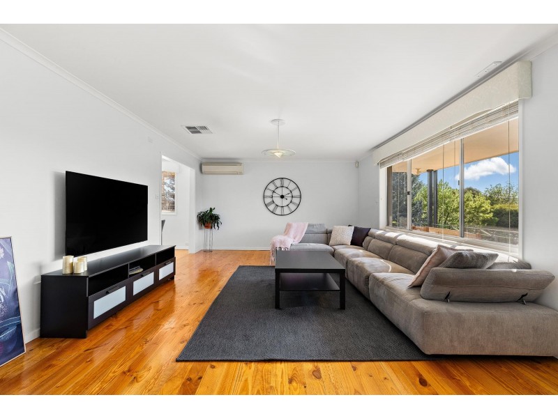 8 Cunningham Street, Karabar NSW 2620