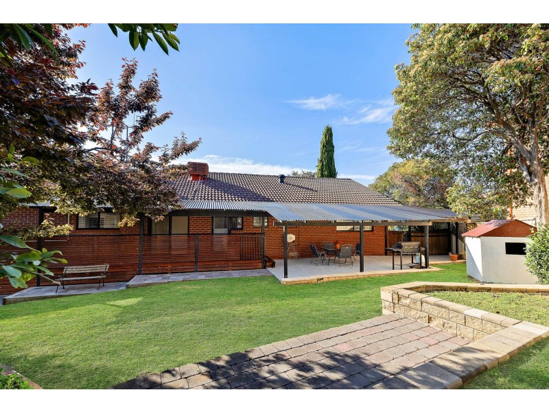 8 Cunningham Street, Karabar NSW 2620