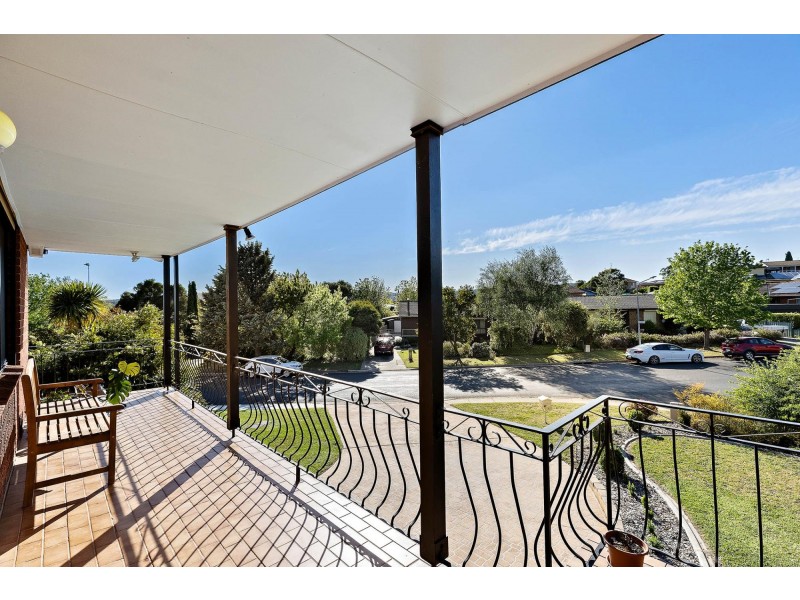 8 Cunningham Street, Karabar NSW 2620