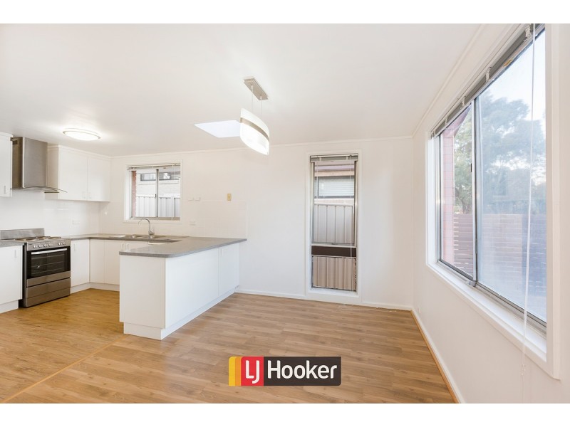 81 Chuculba Crescent, Giralang ACT 2617