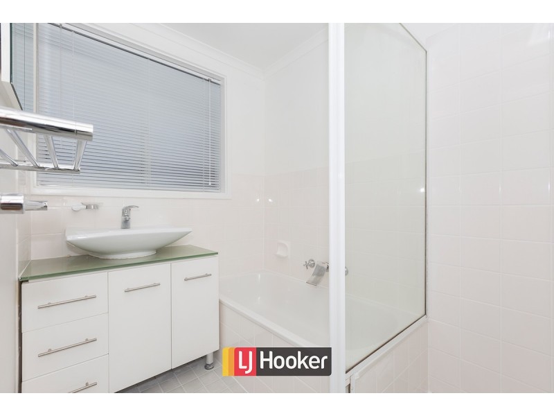 81 Chuculba Crescent, Giralang ACT 2617