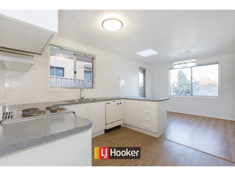 81 Chuculba Crescent, Giralang ACT 2617