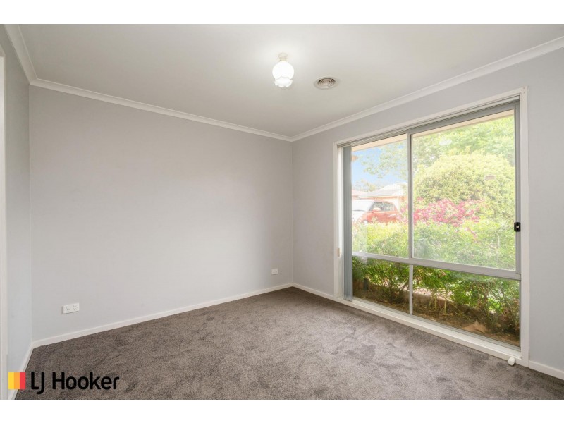 16 Yumba Avenue, Ngunnawal ACT 2913