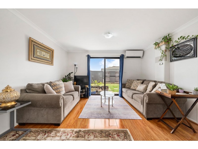 30 Refshauge Crescent, Macgregor ACT 2615