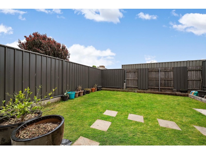 30 Refshauge Crescent, Macgregor ACT 2615