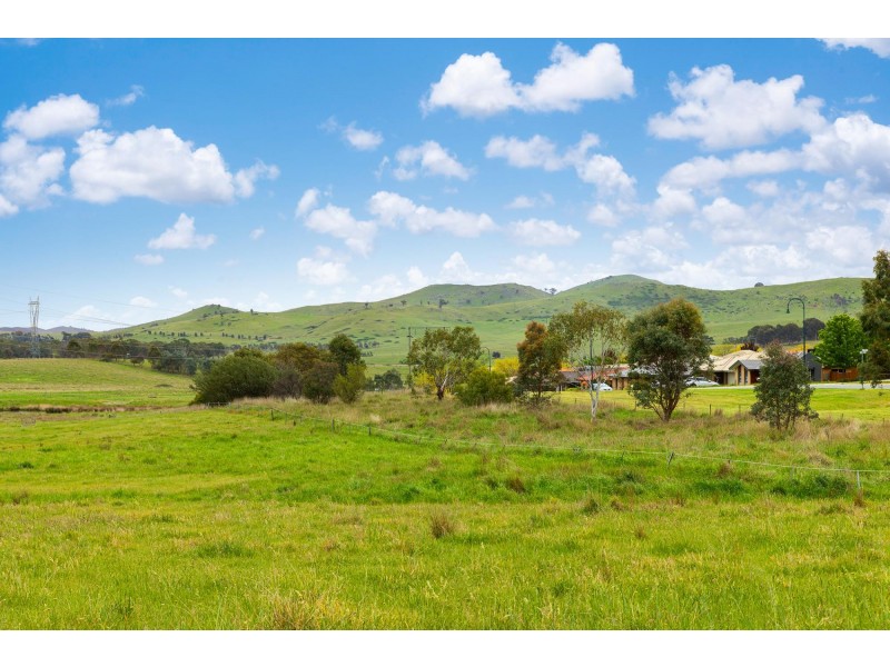 30 Refshauge Crescent, Macgregor ACT 2615