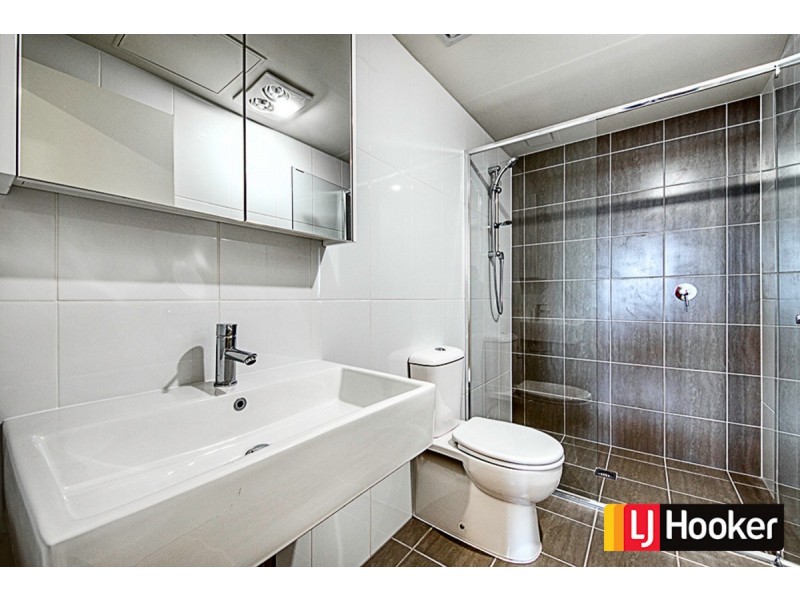 28/2 Hinder Street, Gungahlin ACT 2912