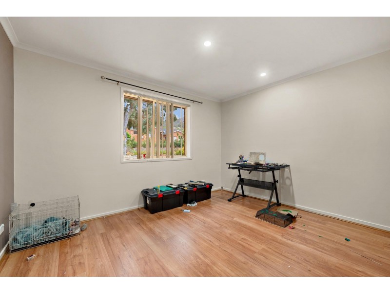 2A & 2B Loureiro Street, Conder ACT 2906