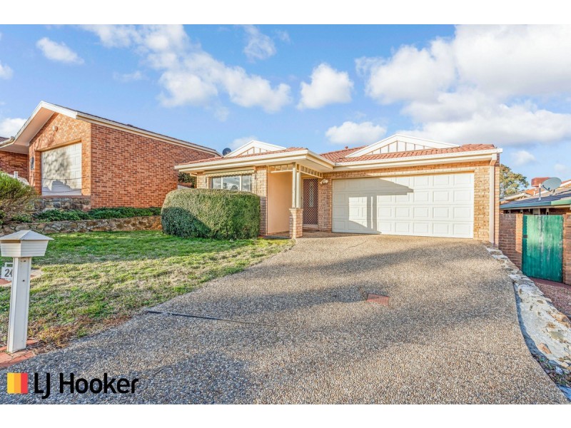 24 Bunduluk Crescent, Ngunnawal ACT 2913