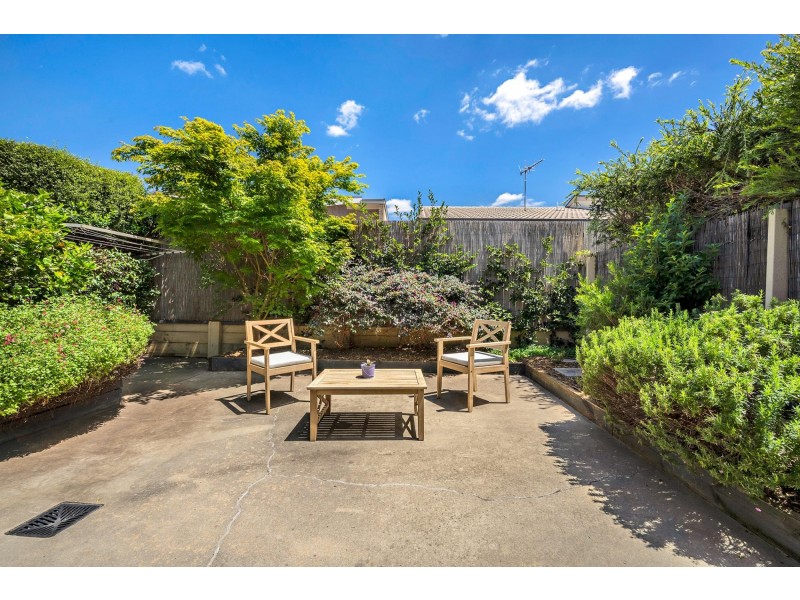 22/85 Macfarlane Burnet Avenue, Macgregor ACT 2615