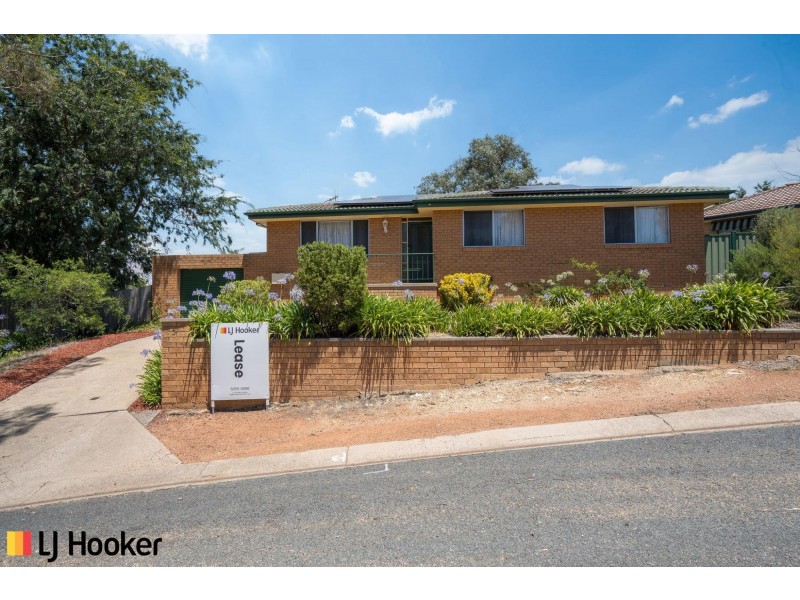 3 Dean Place, Charnwood ACT 2615