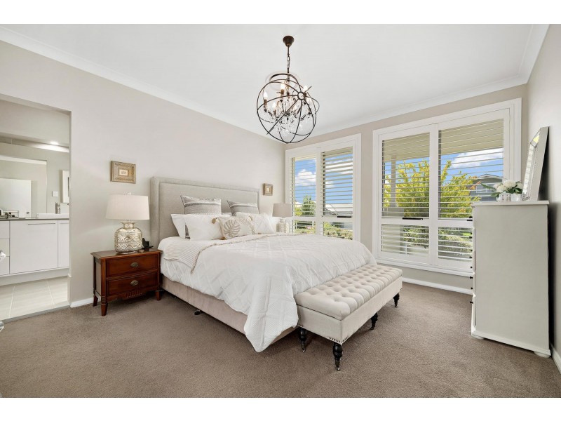 11 Goiser Loop, Googong NSW 2620