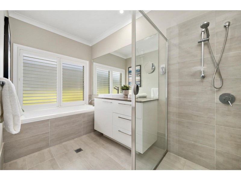 11 Goiser Loop, Googong NSW 2620