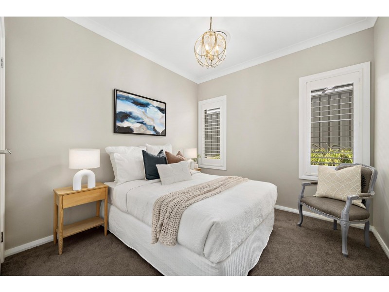 11 Goiser Loop, Googong NSW 2620