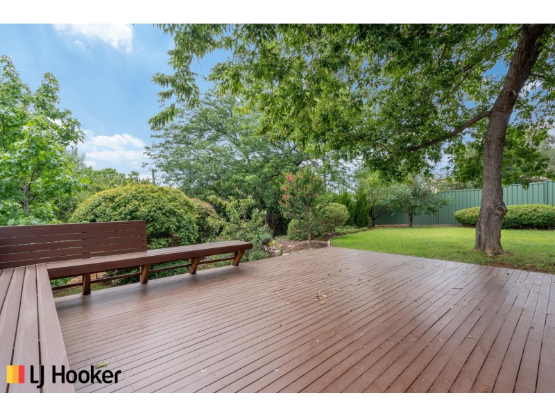 9 Newmarch Place, Macgregor ACT 2615